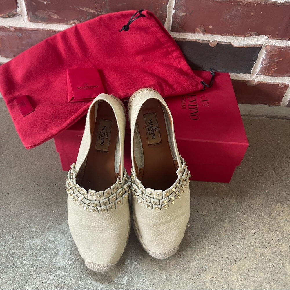 Valentino rock stud accent espadrille